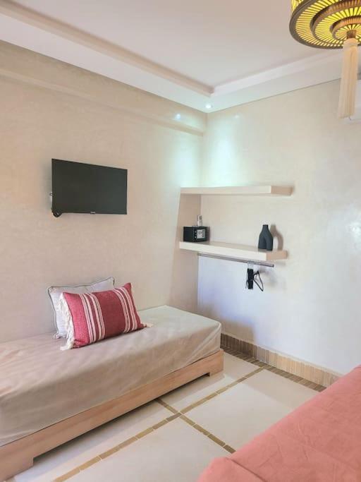 Hébergement de vacances Isahiac Avec Piscine En Exclusivite *